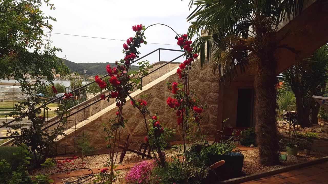 Guest House Galeb2 Supetarska Draga Luaran gambar