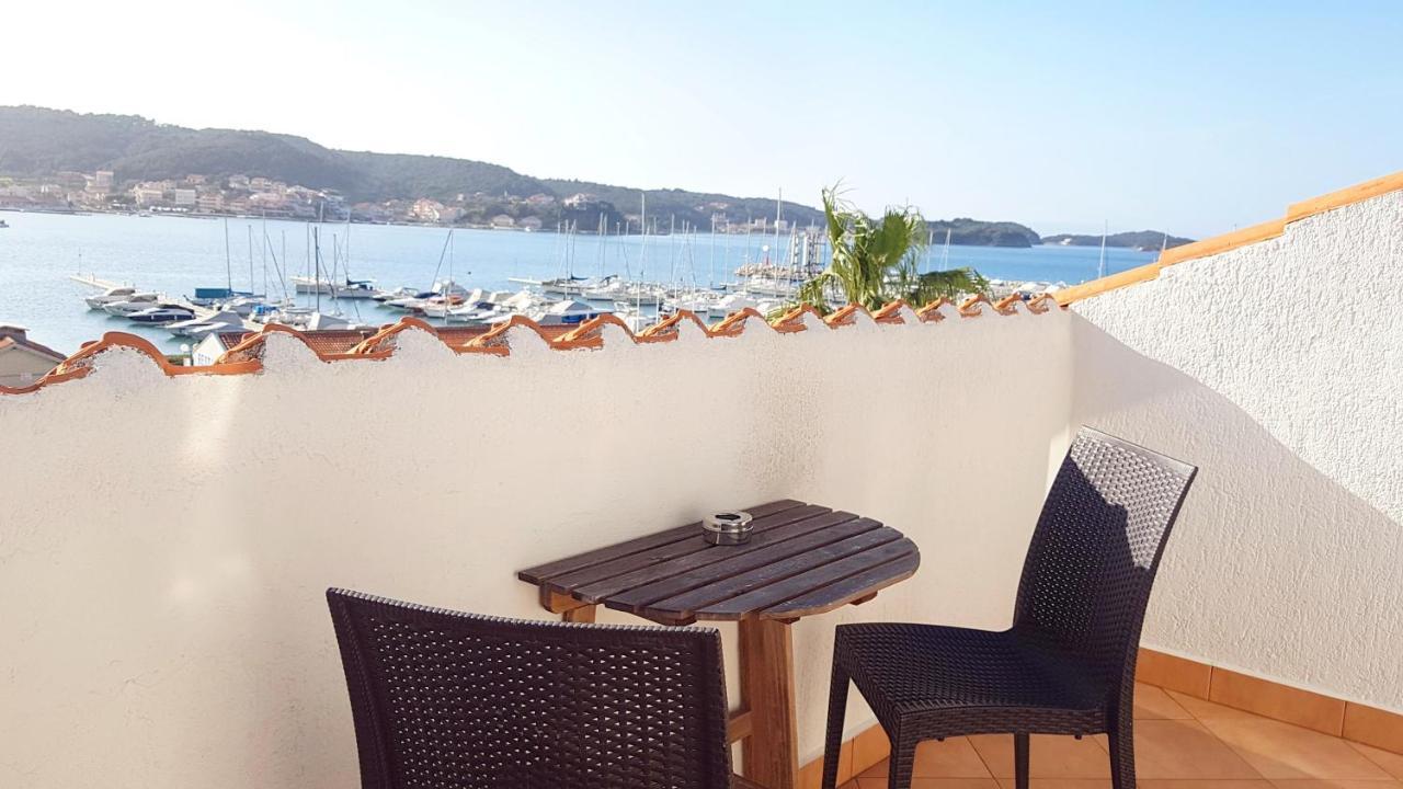Guest House Galeb2 Supetarska Draga Luaran gambar