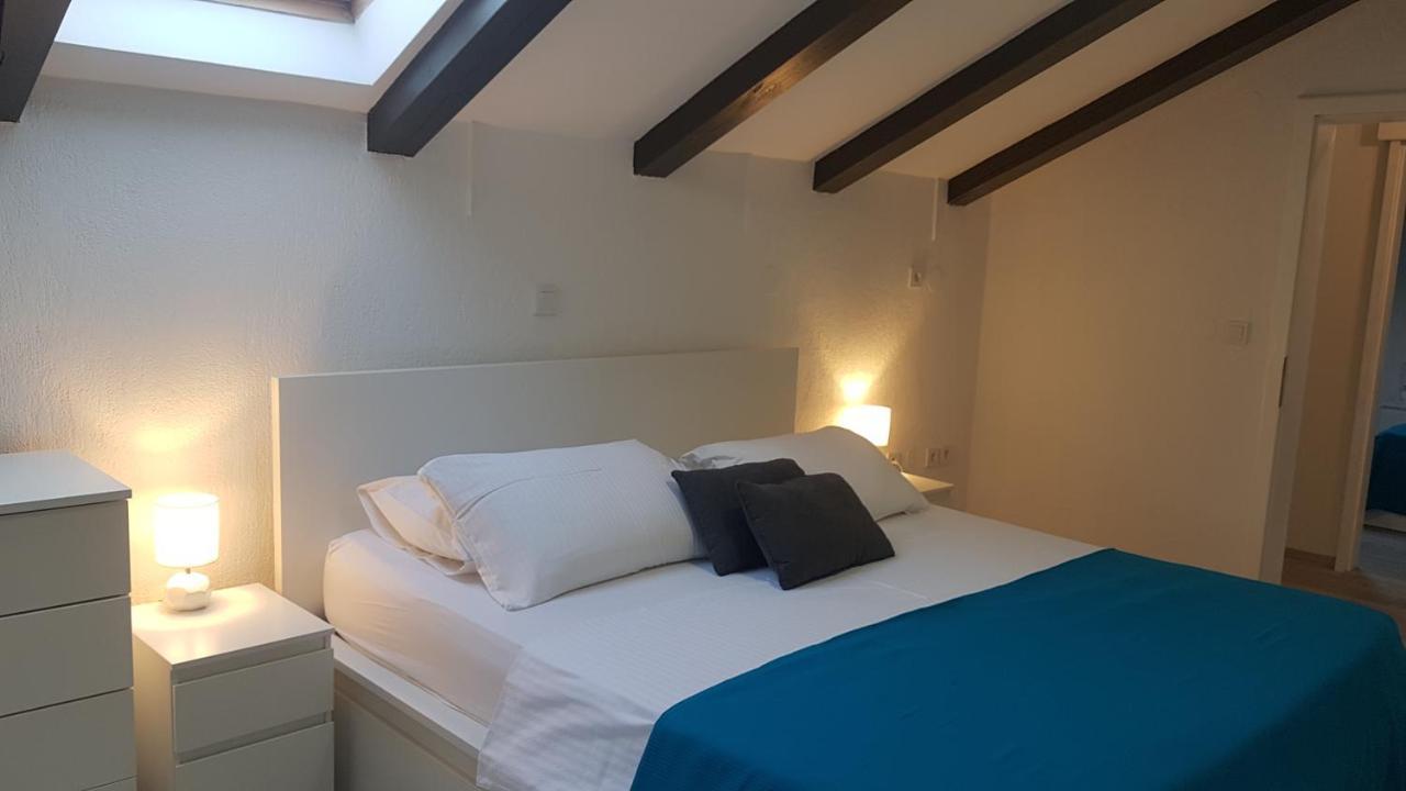 Guest House Galeb2 Supetarska Draga Bilik gambar